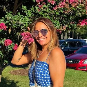 Meet your Posher, Alena